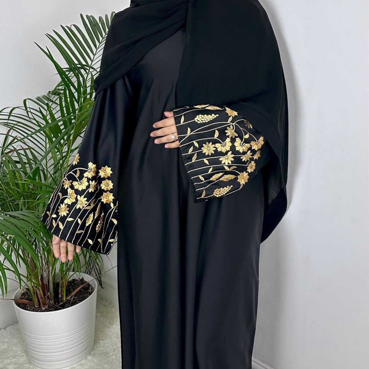 Sehar Abaya