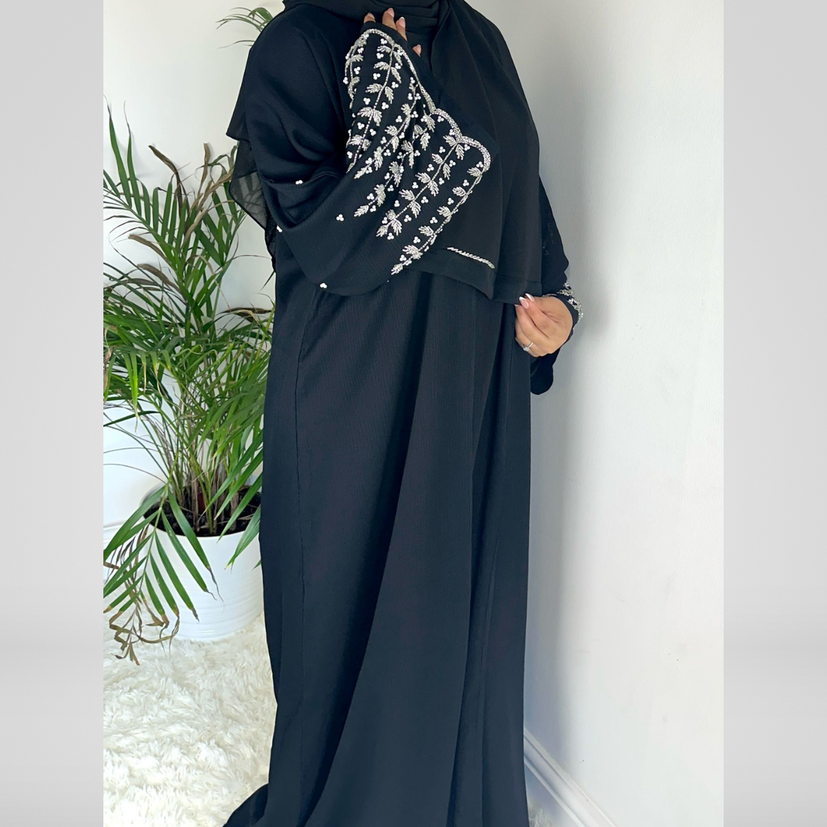 Hajra Abaya