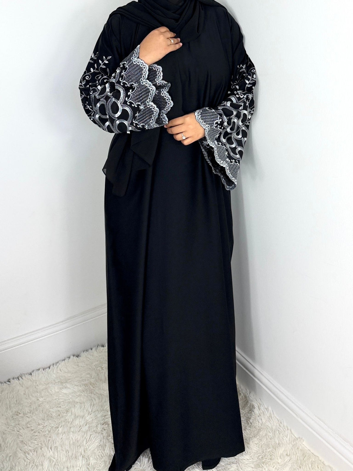 Olena Abaya