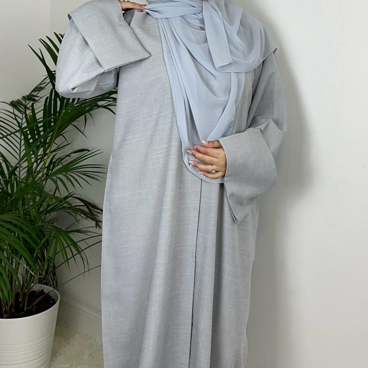 Rawdah Linen Open Abaya