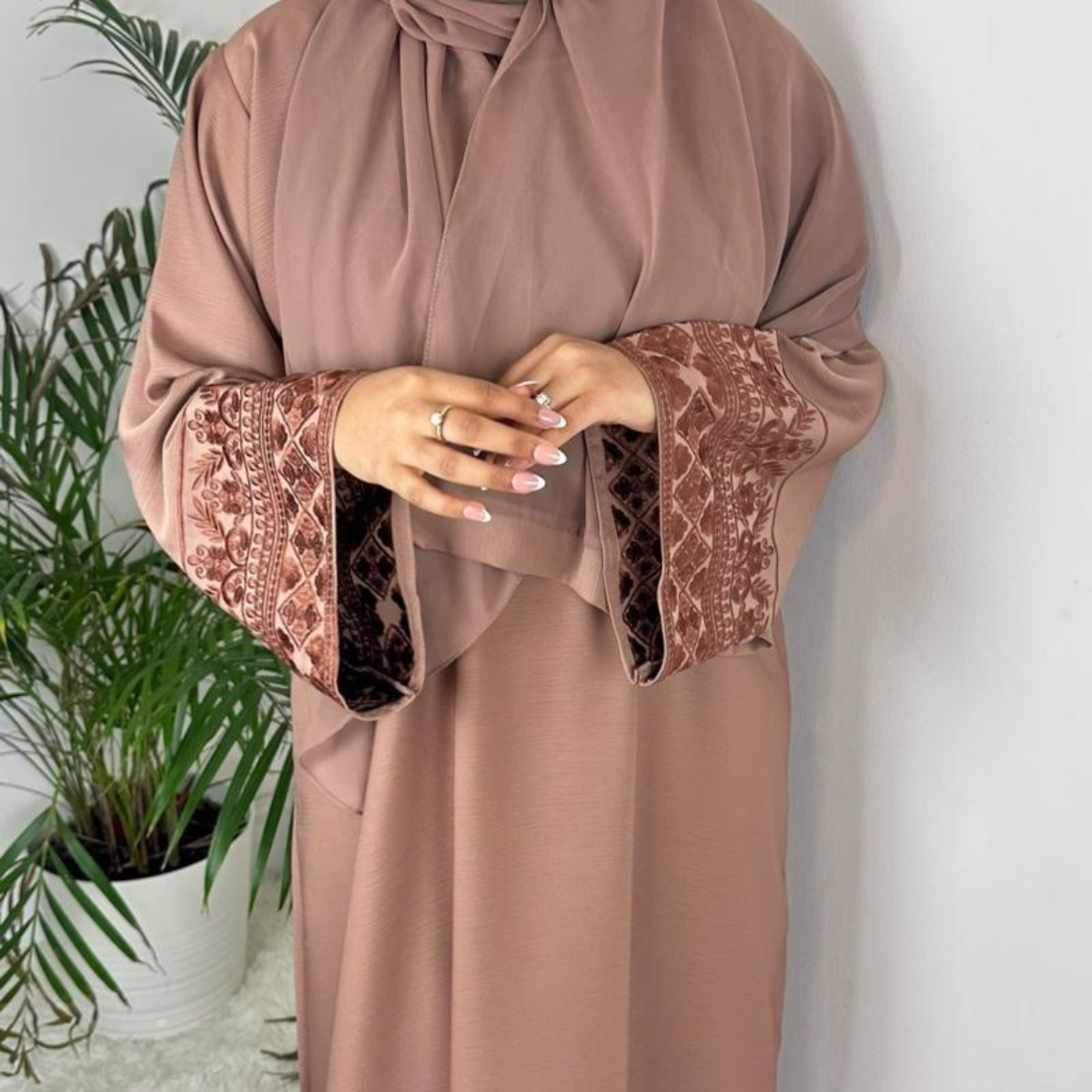 Asma Abaya