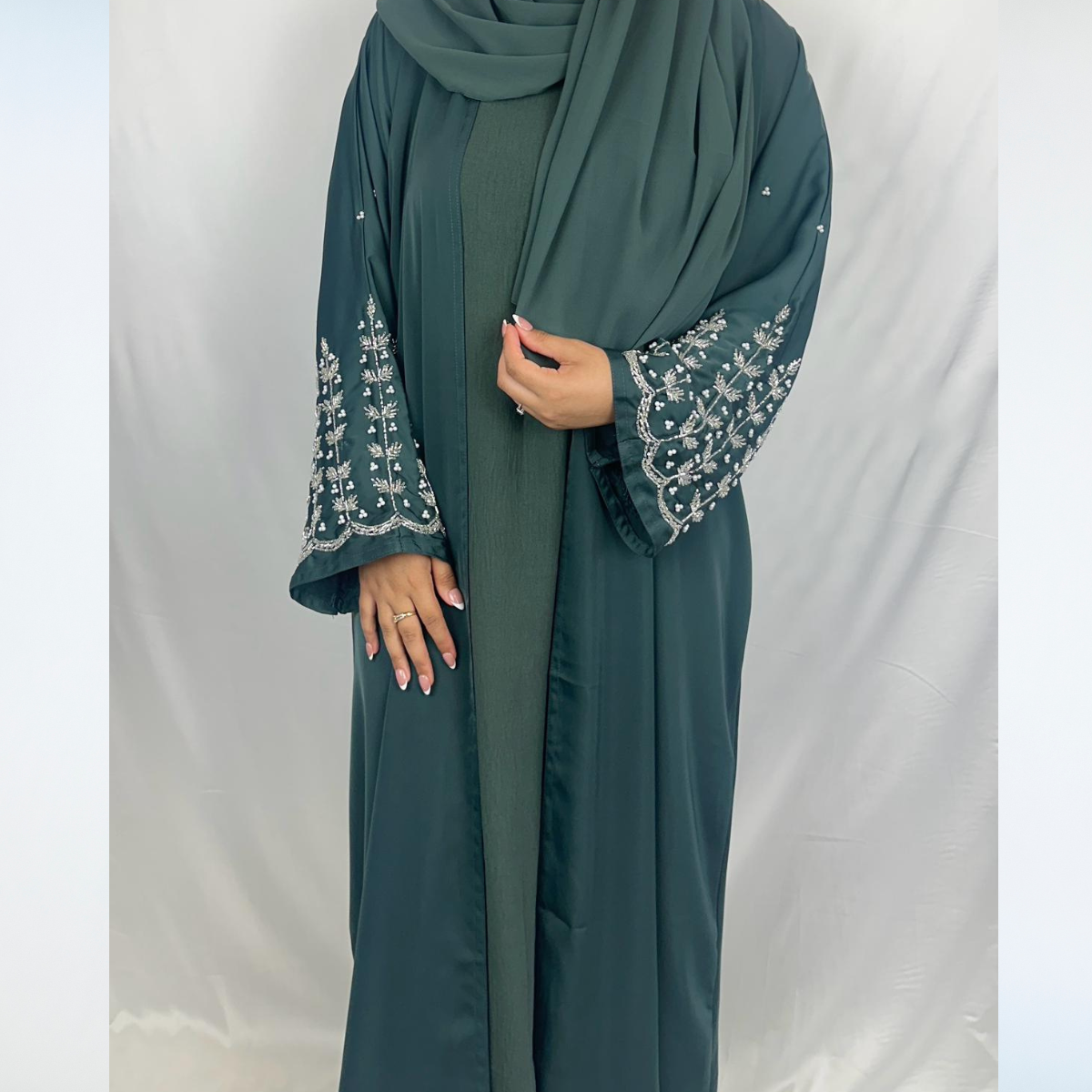 Hajra Abaya - Dusty Green