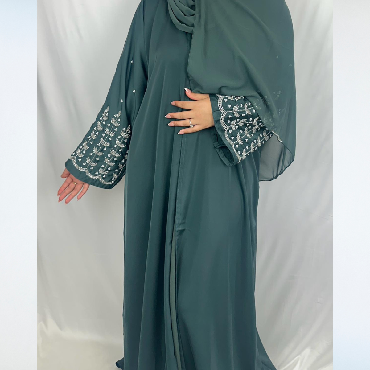 Hajra Abaya - Dusty Green