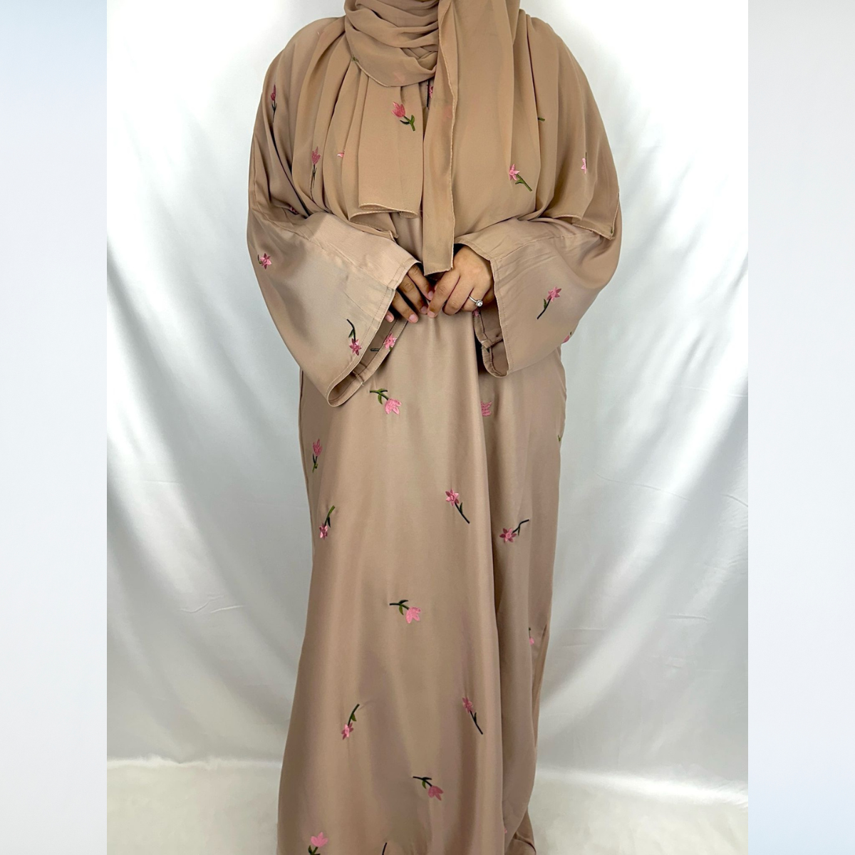 Mona Abaya with Embroidery Scarf