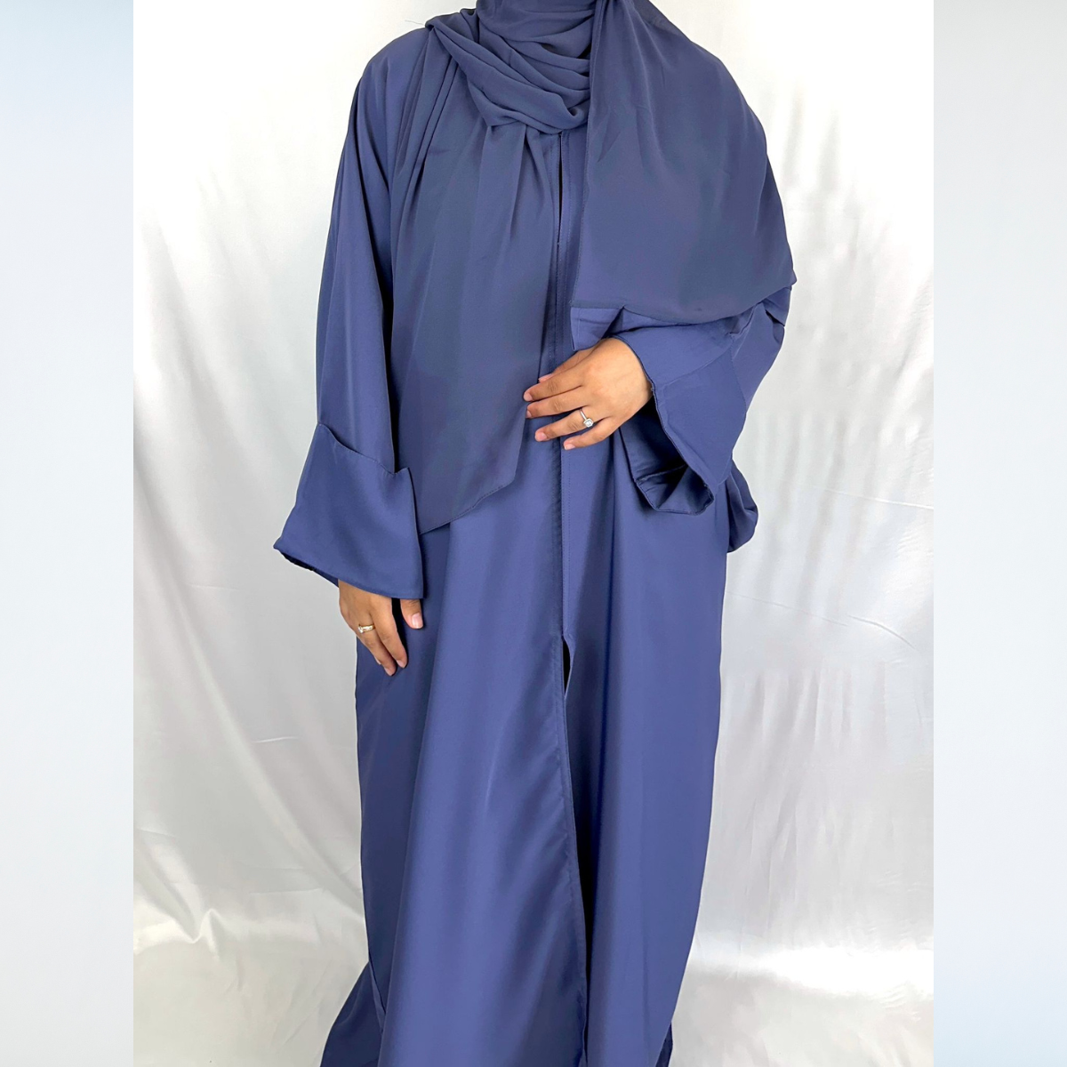 Rawdah Nida Open Abaya