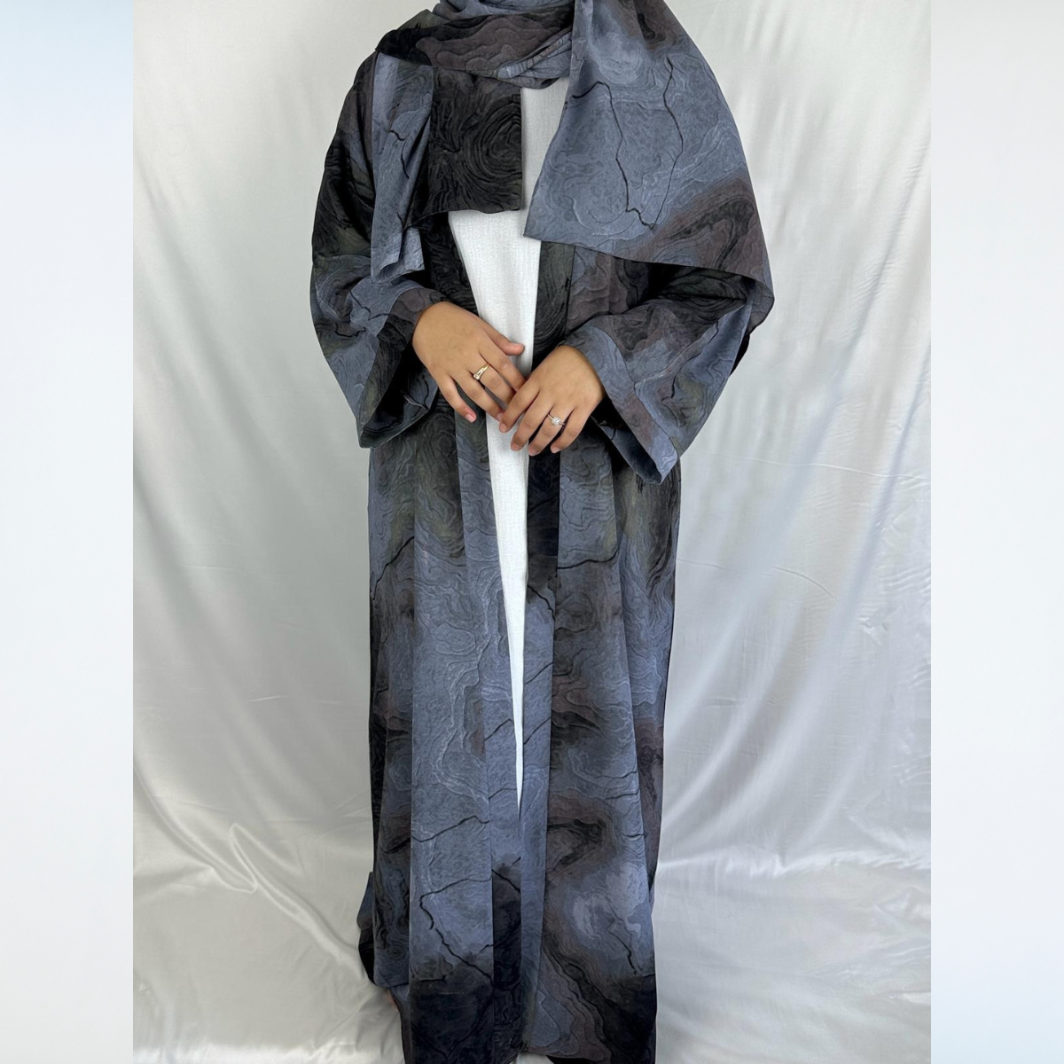 Rawdah Marble Print Abaya with Inner Dress - 4pcs