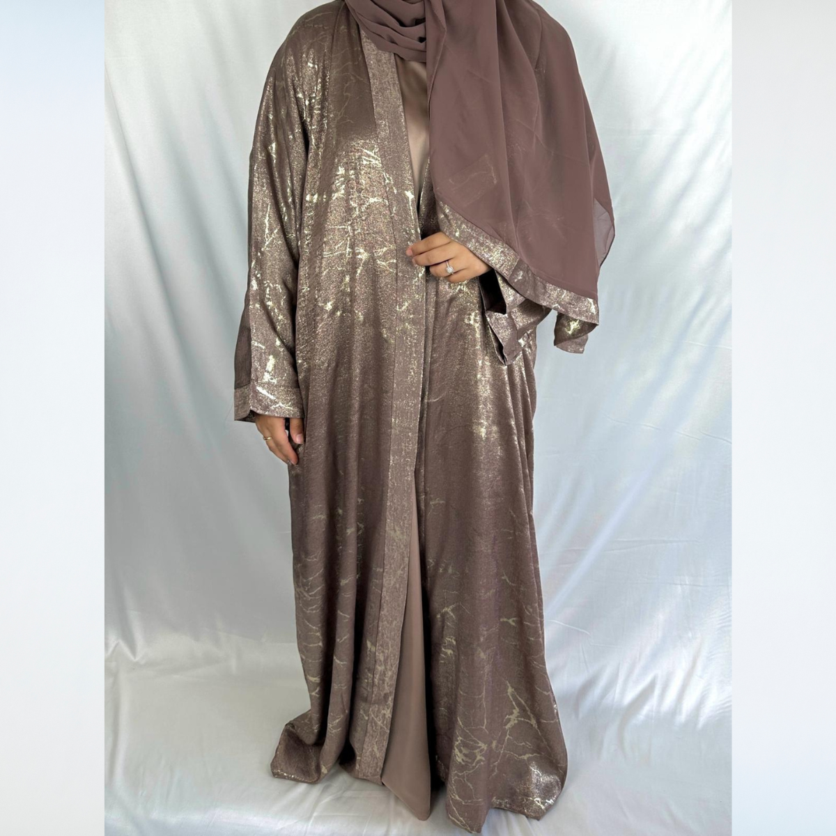 Rawdah Metallic Abaya with Inner Dress