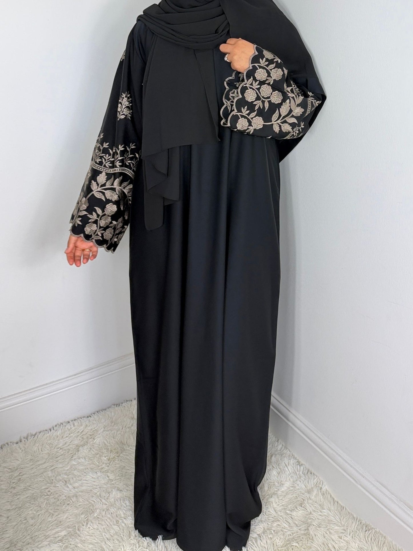 Maira Abaya