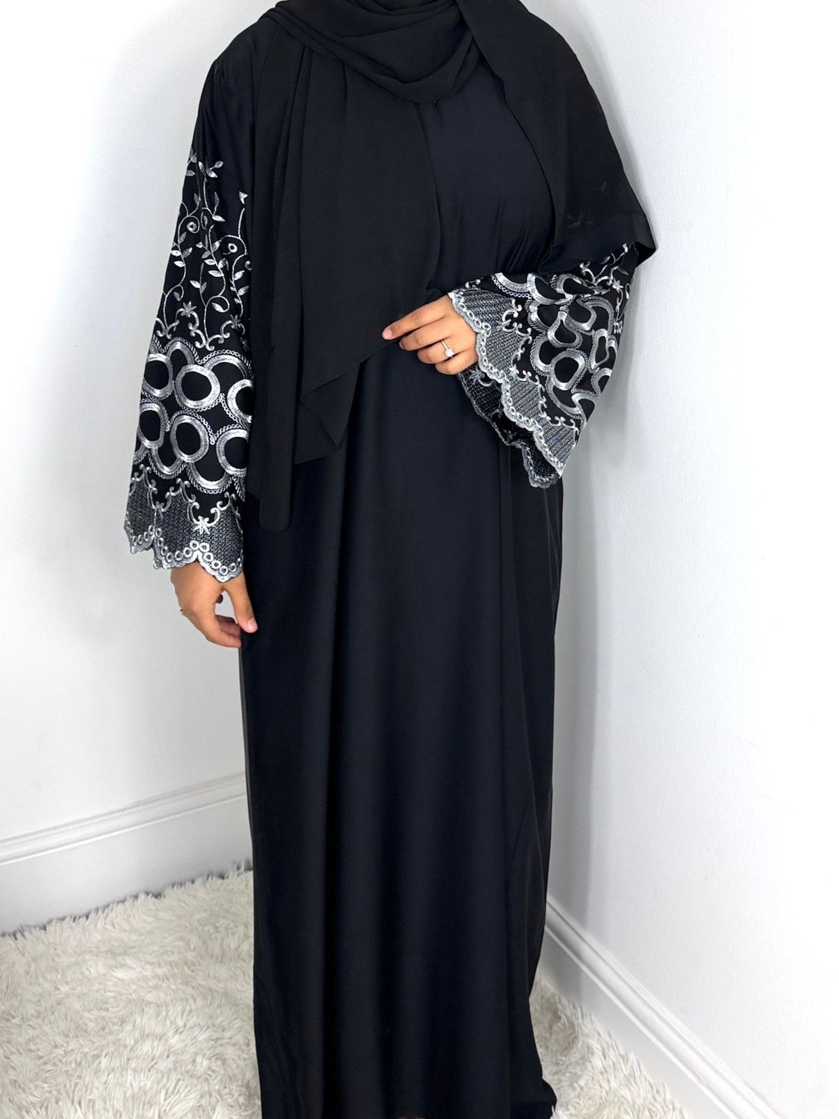 Olena Abaya