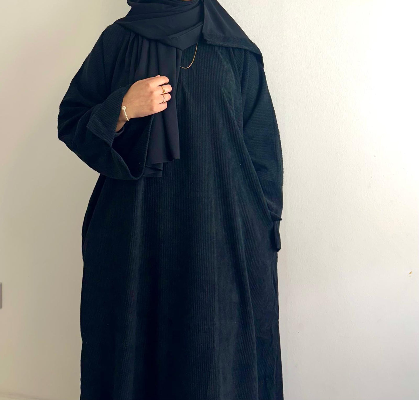 Rawdah Corduroy Abaya
