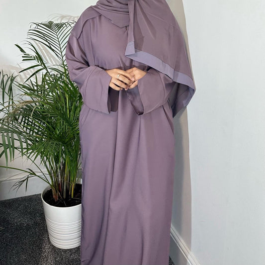 Rawdah Nida Closed Abaya