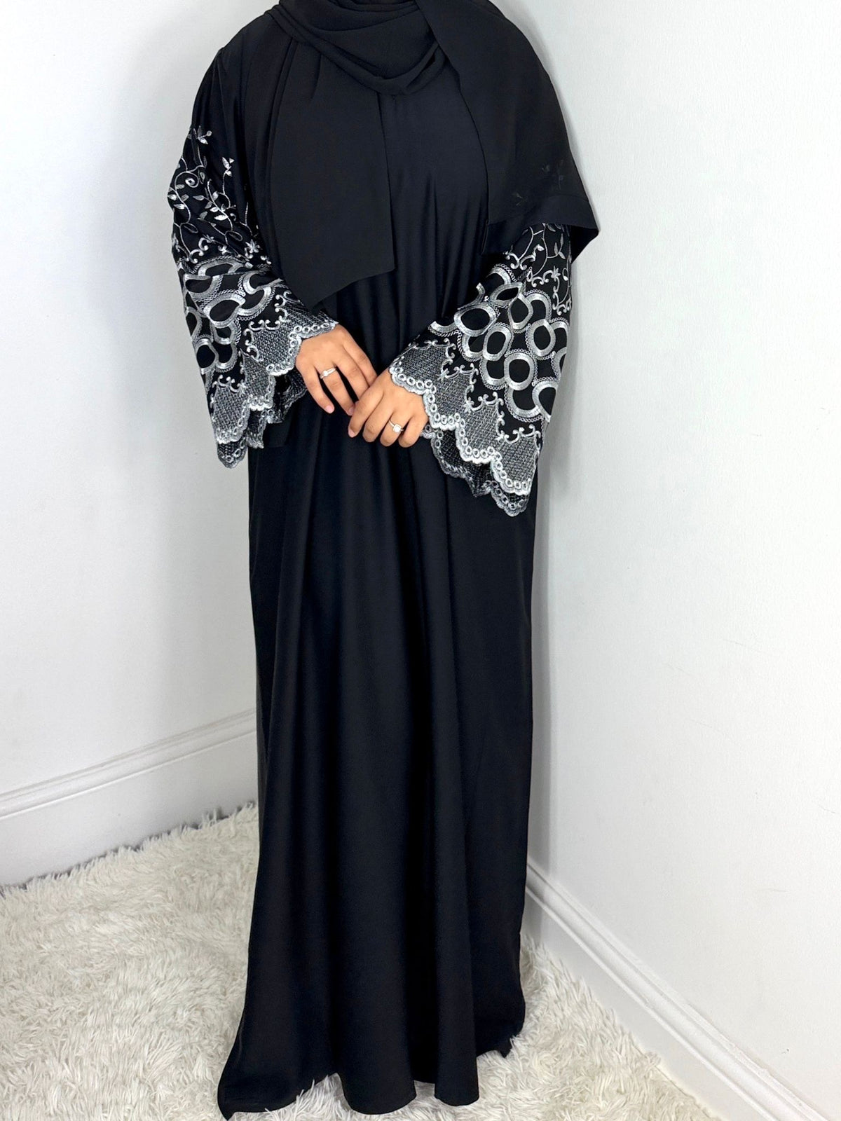 Olena Abaya