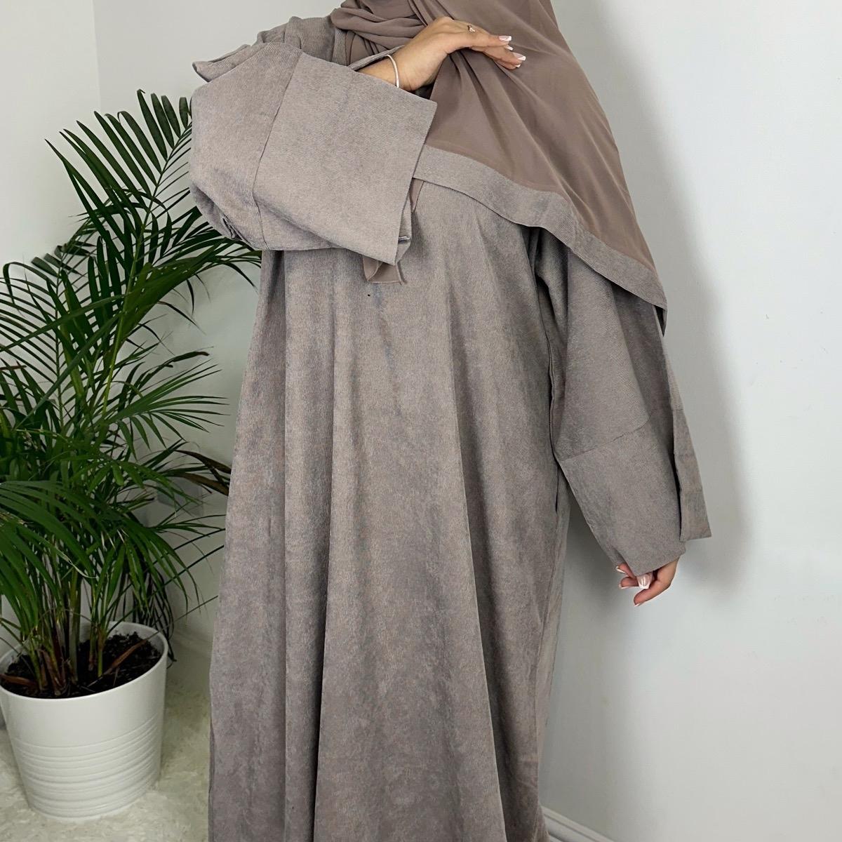Rawdah Corduroy Abaya