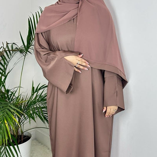 Rawdah Nida Closed Abaya