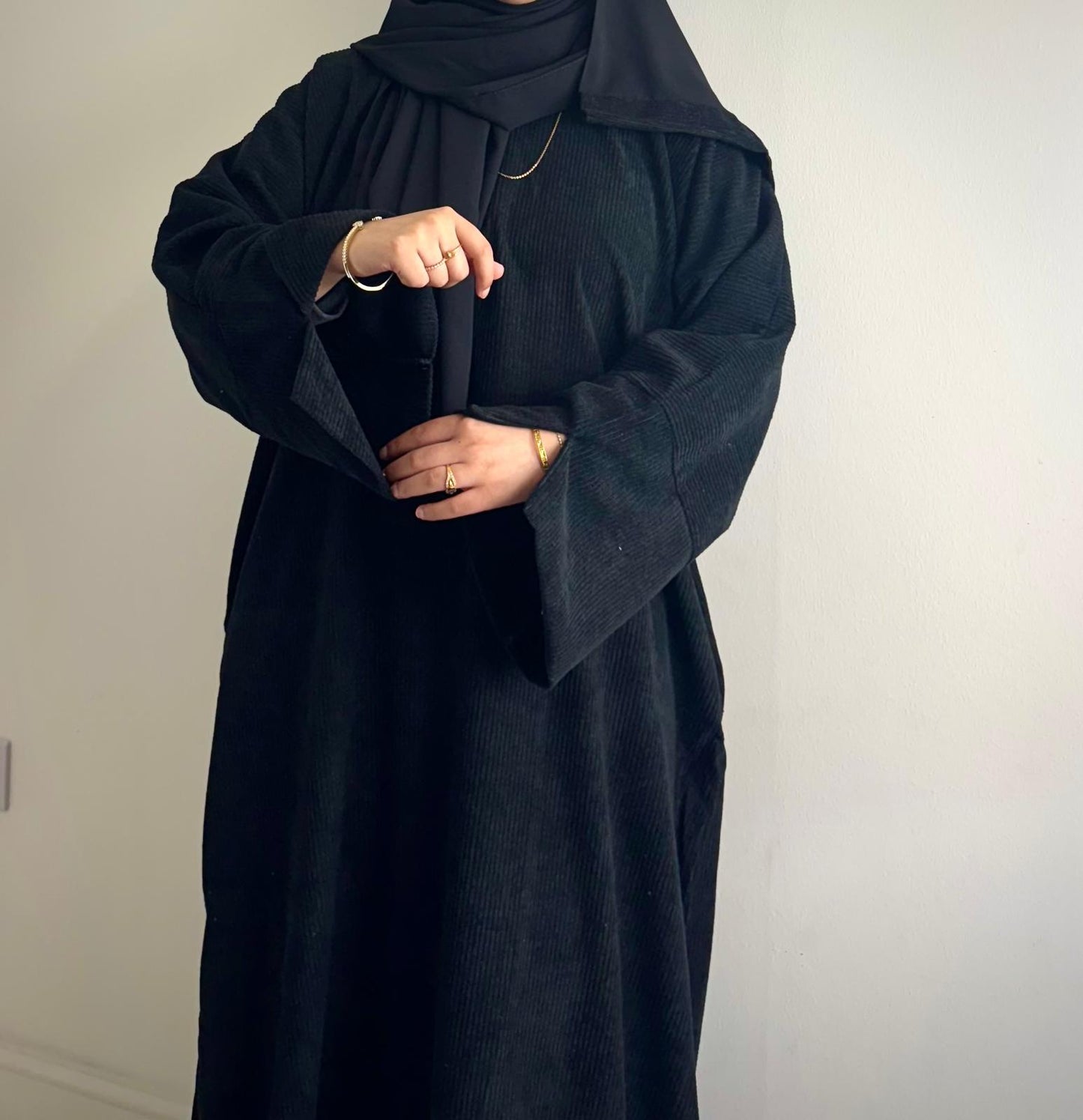 Rawdah Corduroy Abaya